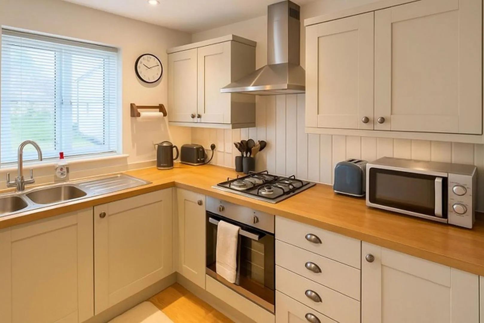 Semesterbostad Elegant 2Bd Townhouse In Thirsk: Cozy & Stylish Villa